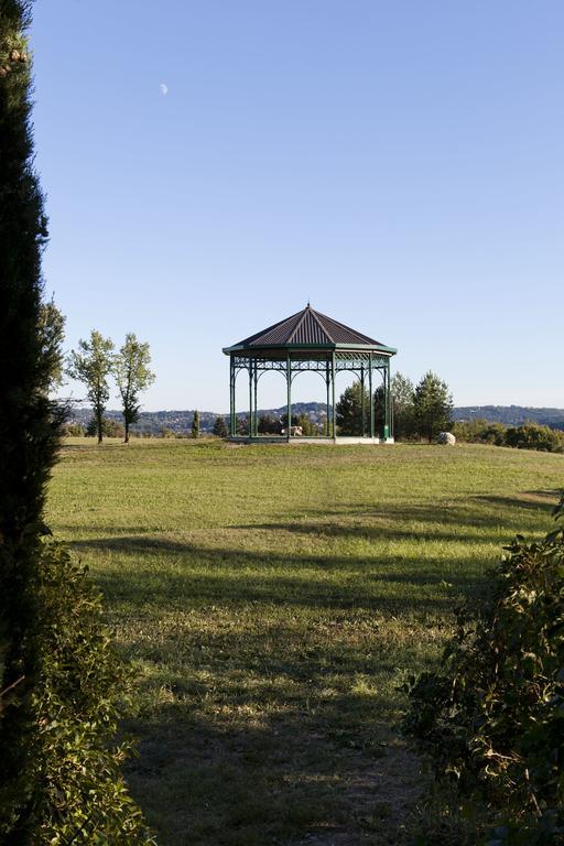 Foresteria Dei Piaceri Campestri Varese Exterior photo